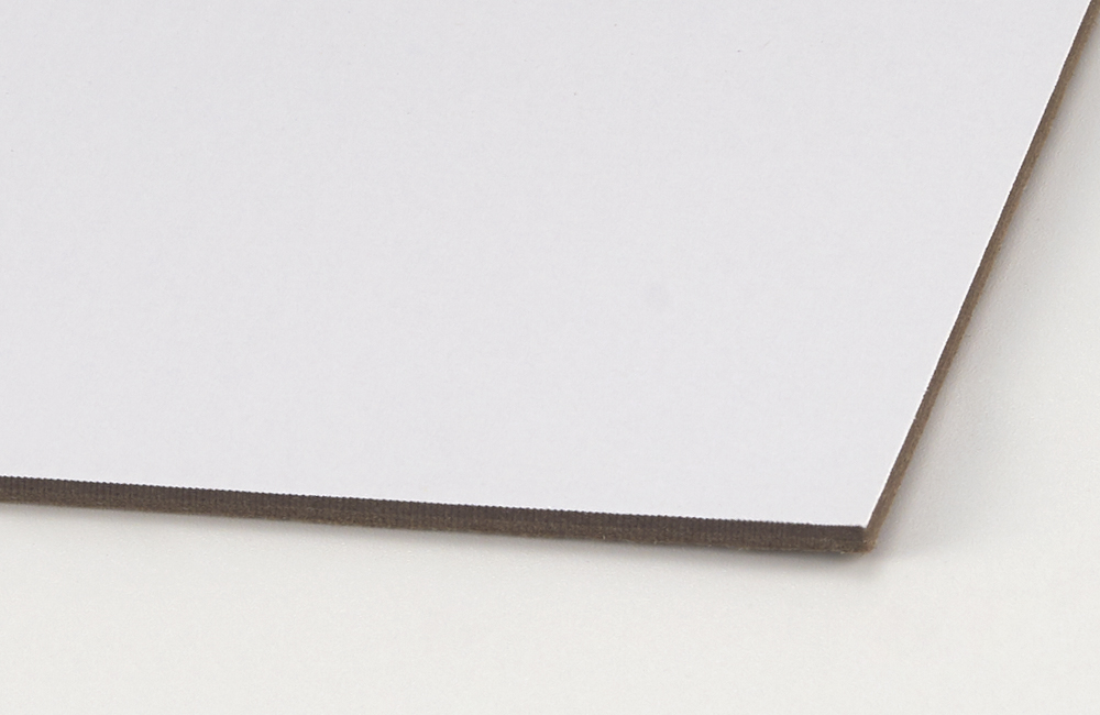 white cardboard weißer Karton