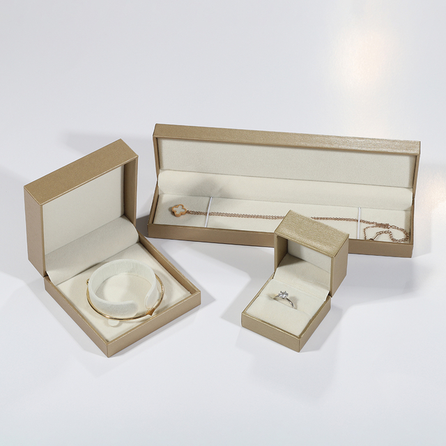 Passen Sie die Verpackungsfabrik für Armbandpapierboxen aus China an