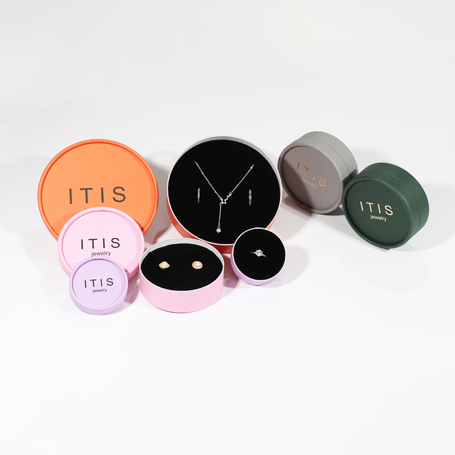 Individuell personalisierte Kartonverpackungen für Schmuck