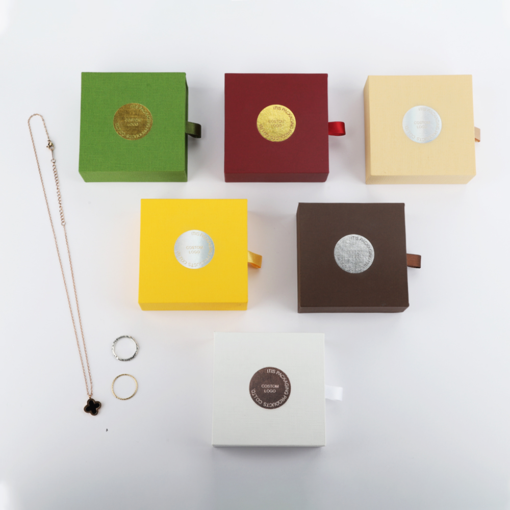 Großhandel maßgeschneiderte Luxus-Ohrringbox aus Papier mit Logo-Druck