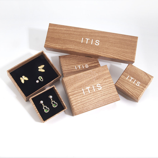 Benutzerdefinierter Halskette Boxlieferant